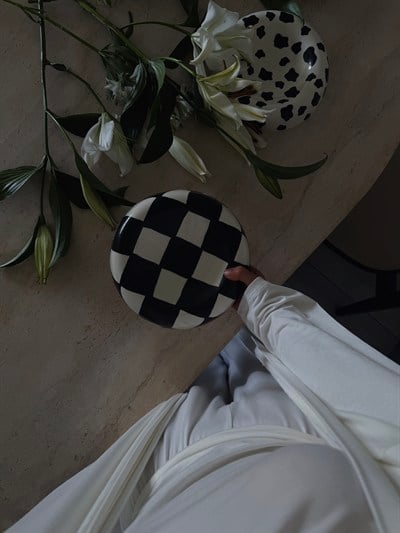 Siyah Beyaz Dama Desenli Stoneware Sunum Tabağı
