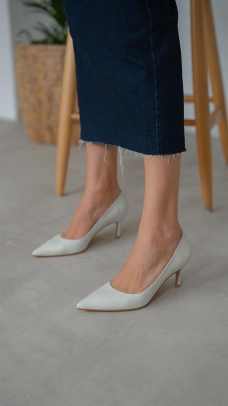 Brant Ekru Hakiki Deri Kadın Stiletto