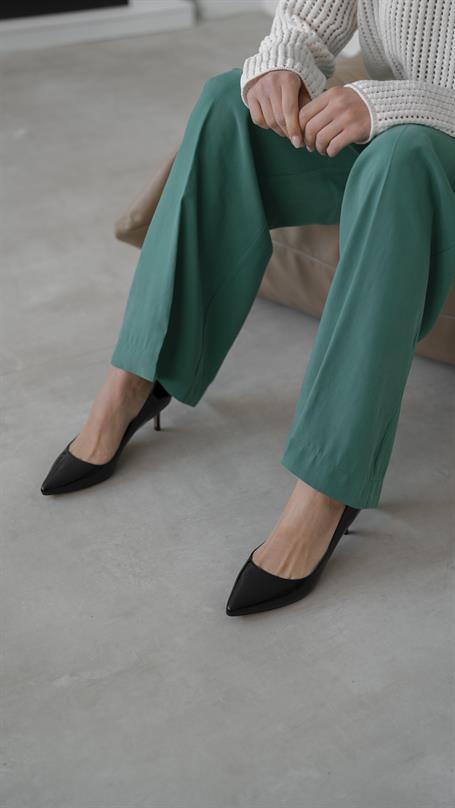 Nell Siyah Rugan Hakiki Deri Kadın Stiletto