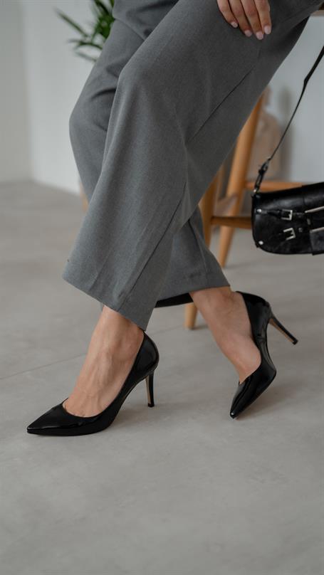 Pael Siyah Rugan Hakiki Deri Kadın Stiletto