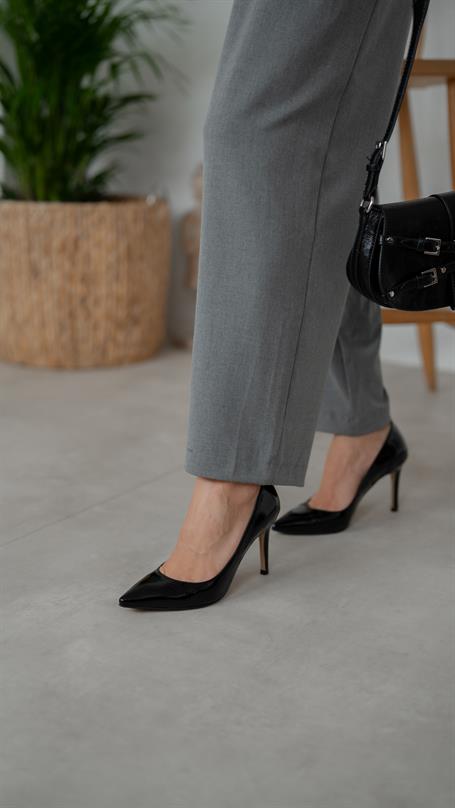 Pael Siyah Rugan Hakiki Deri Kadın Stiletto