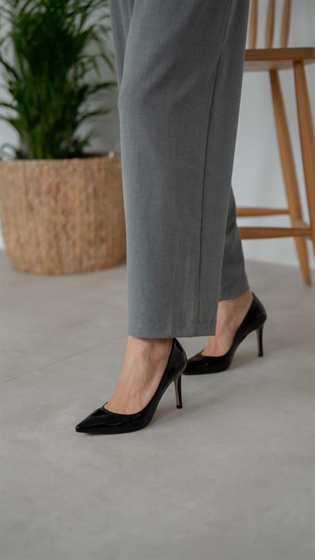 Pael Siyah Rugan Hakiki Deri Kadın Stiletto