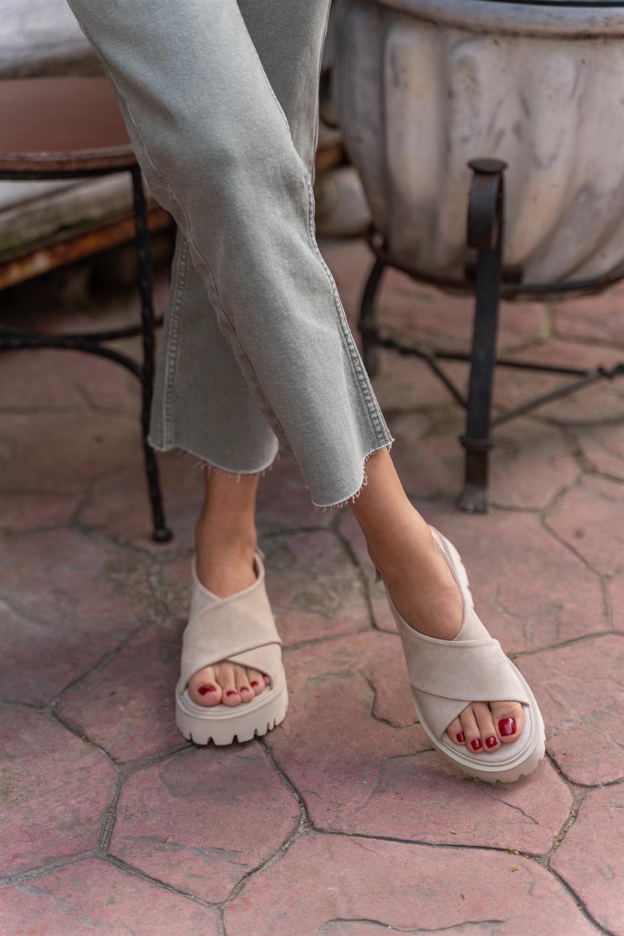 Alice Bej Süet Sandalet | Ece'nin Butiği