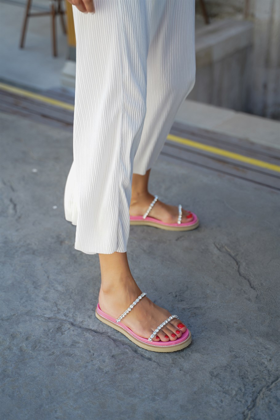 Alpino Pembe   Terlik · 4