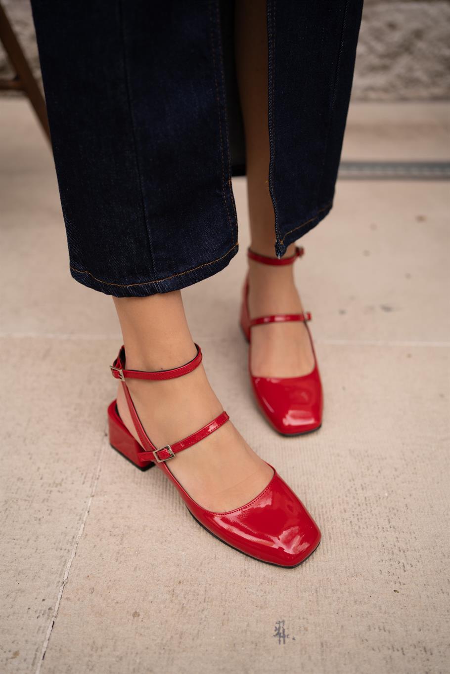 Kohana Kırmızı Rugan Topuklu Ayakkabı