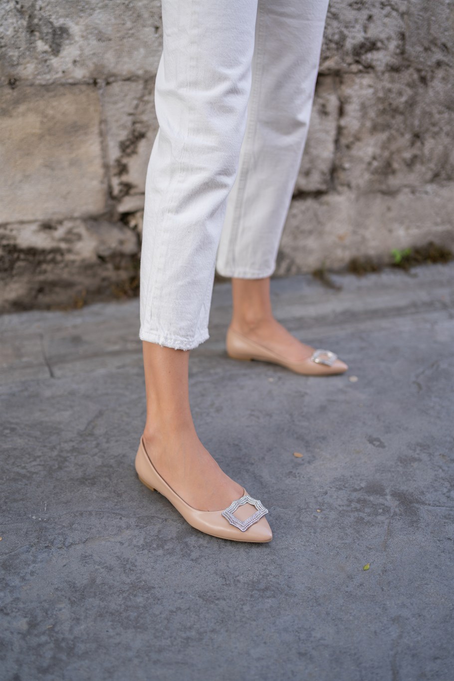 Lalla Nude   Babet · 3