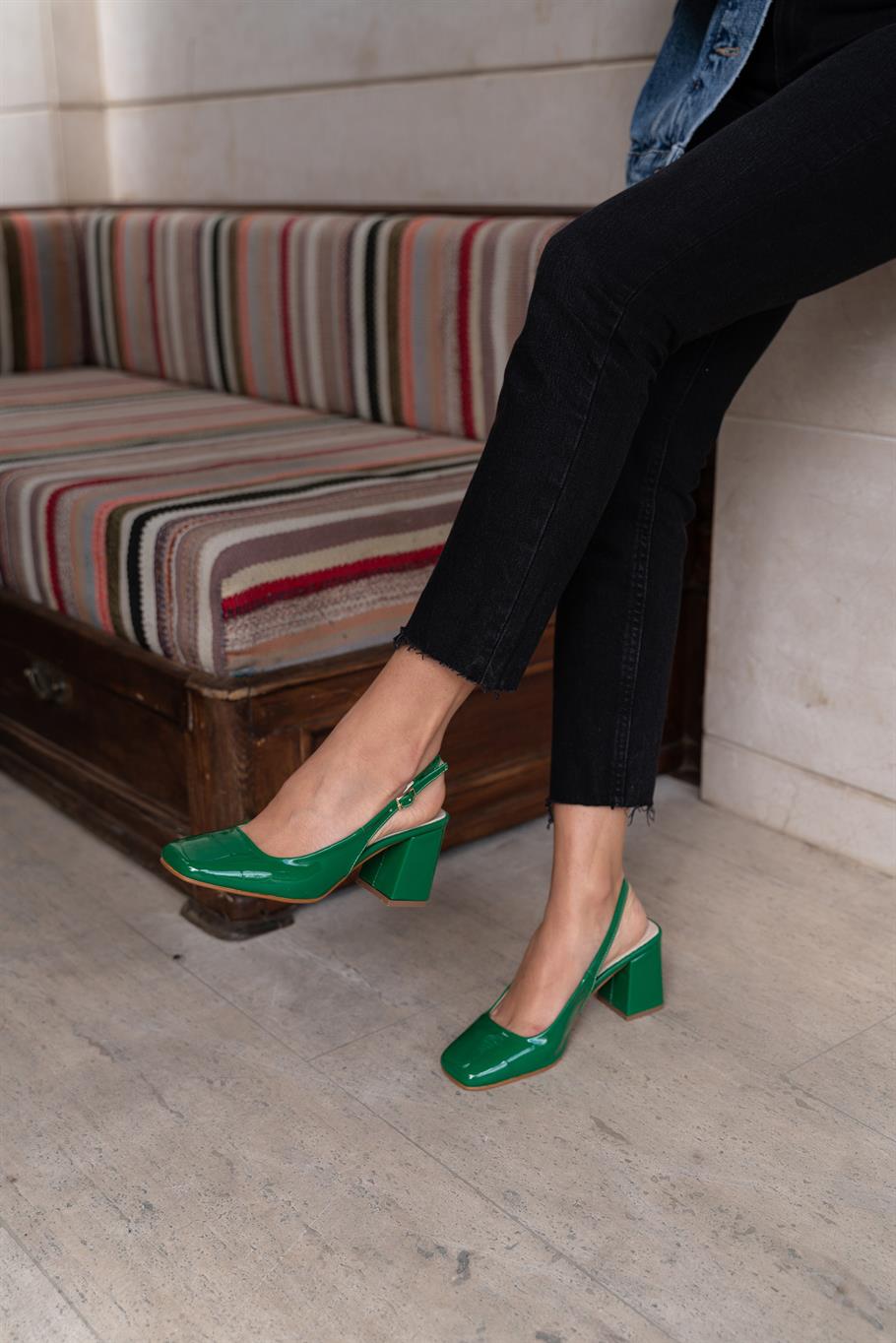 Wanda Yeşil Rugan Topuklu Ayakkabı