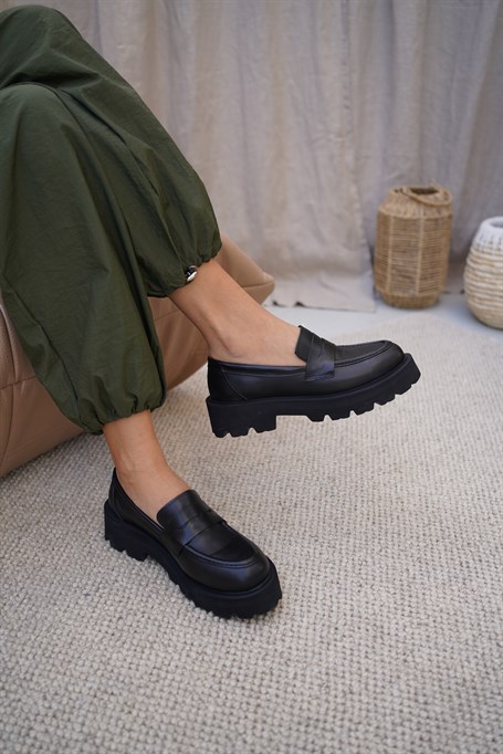 Rina Siyah Deri   Makosen Ayakkabı