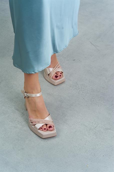 Viva Bej Saten   Platform