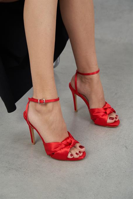 Wet Kırmızı Saten   Topuklu Ayakkabı
