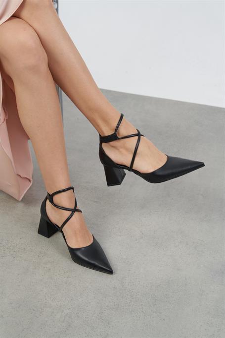 Yex Siyah   Topuklu Ayakkabı