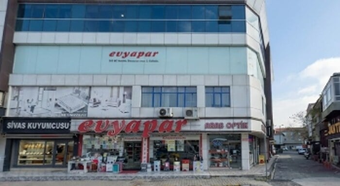 Merkez Şube EVYAPAR mağazası dış görünümü