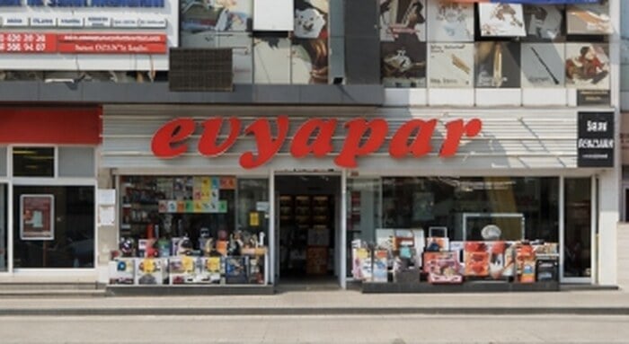 Taşdelen Şube EVYAPAR mağazası dış görünümü