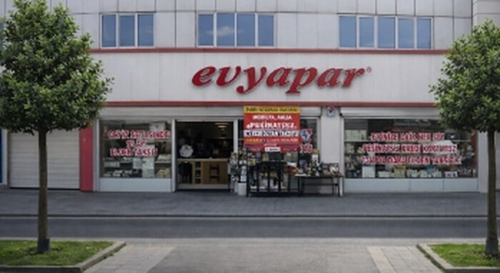 Adapazarı Şube EVYAPAR mağazası dış görünümü