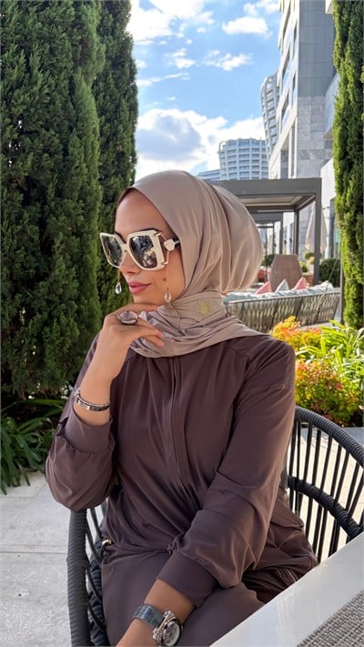 Bej Çıtçıtlı Hijab Şal