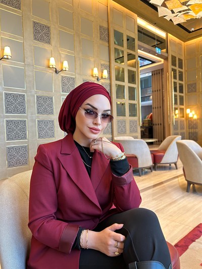 Bordo Salaş Bandanalı Bone