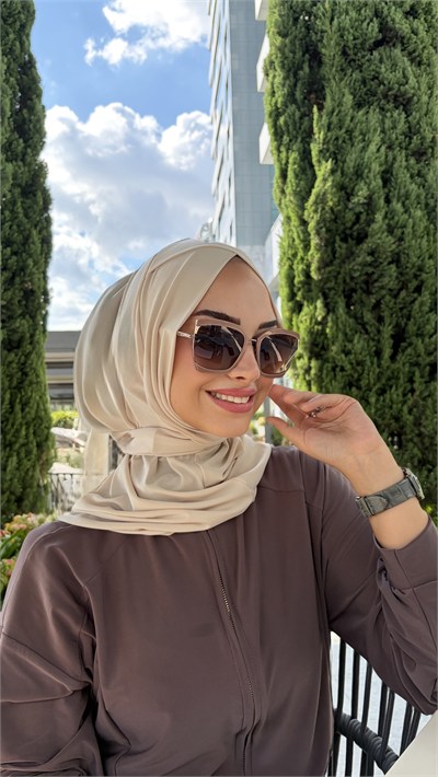 Fildişi Çapraz Multi Hijab