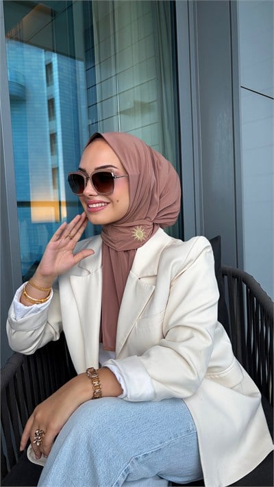 Fındık Kabuğu Çıtçıtlı Hijab Şal
