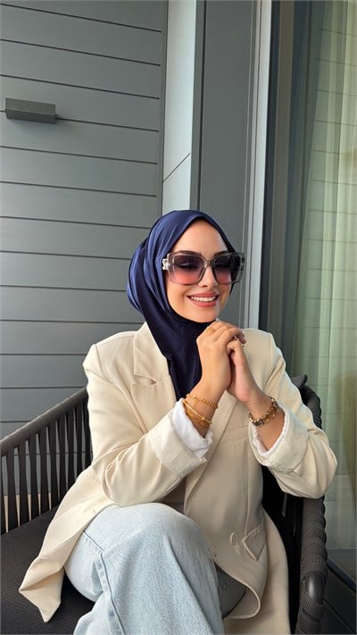 Lacivert Düz Mutli Hijab