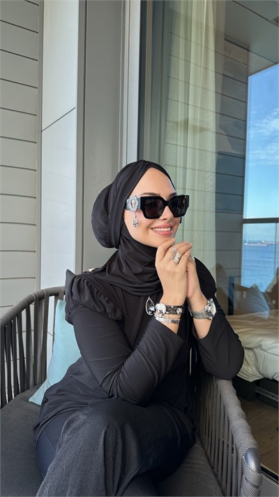 Siyah Büzgülü Multi Hijab