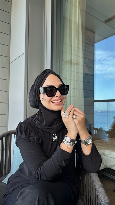 Siyah Düğüm Multi Hijab