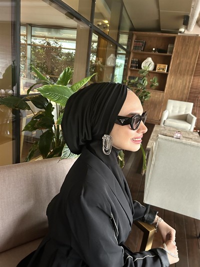 Siyah Salaş Büzgülü Bone