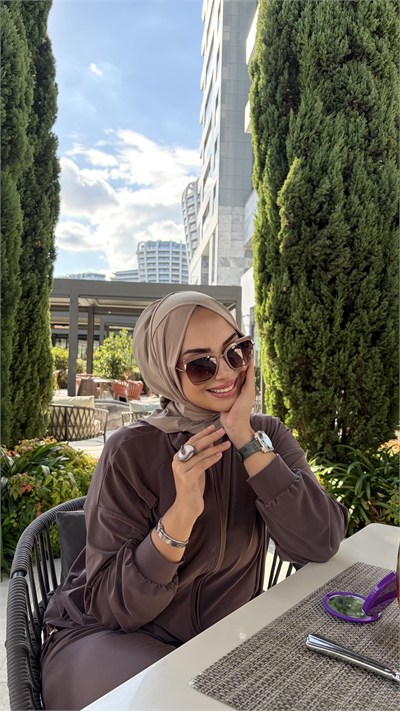 Taş Rengi Çapraz Multi Hijab