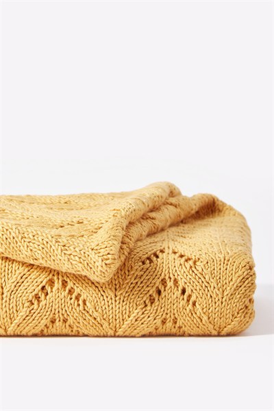 Pamuklu El Örgüsü Battaniye