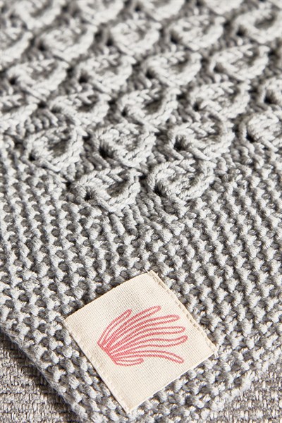 Pamuklu El Örgüsü Battaniye