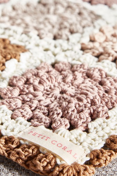 Pamuklu El Örgüsü Battaniye