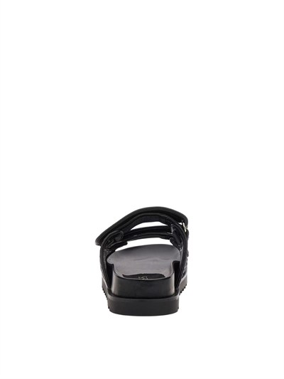 GUESS FADELIZE KADIN TERLİK FLJFDEFAP19