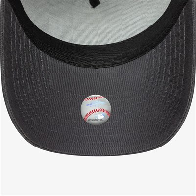 NEW ERA METALLIC EFRAME NEYYAN UNISEX KOYU GRİ ŞAPKA 60691278