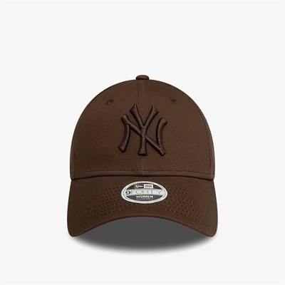 NEW ERA WMNS LGE ESS 9FORTY NEYYAN KAHVERENGİ KADIN ŞAPKA 60471462