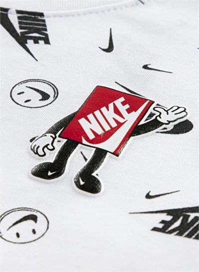 NIKE AOP BOXYB SS TEE ERKEK ÇOCUK TİŞÖRT 86N330