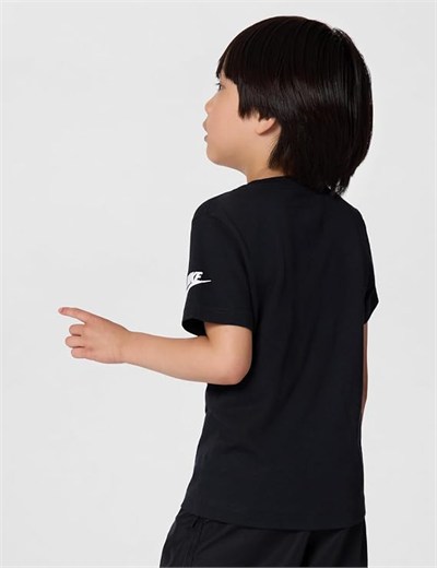 NIKE FUTURA EVERGREEN ERKEK ÇOCUK TİŞÖRT