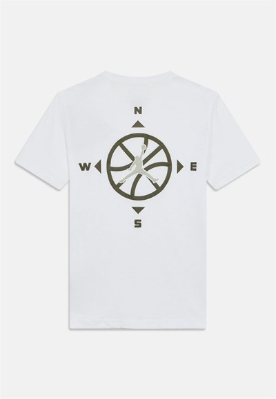 NIKE JORDAN COMPASS JUMPMAN ERKEK ÇOCUK TİŞÖRT 95F542