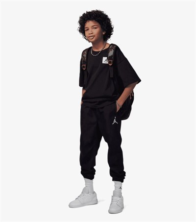 NIKE JORDAN ESSENTIALS WOVEN PANT SİYAH ERKEK ÇOCUK EŞOFMAN ALTI 95C845