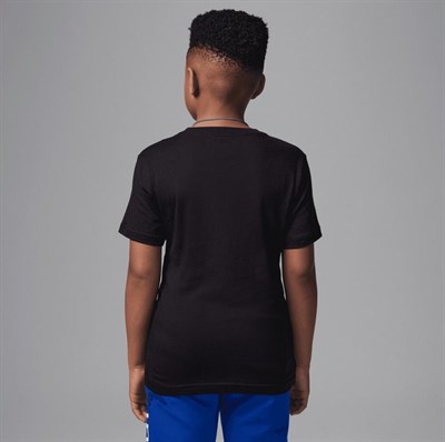 NIKE JORDAN JDB BBALL FIRE SS TEE ERKEK ÇOCUK TİŞÖRT