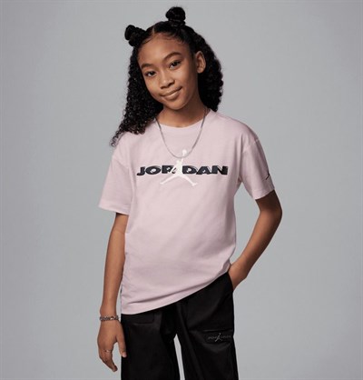 NIKE JORDAN JDG CRAFTED UTILITY JORDAN SS KIZ ÇOCUK TİŞÖRT