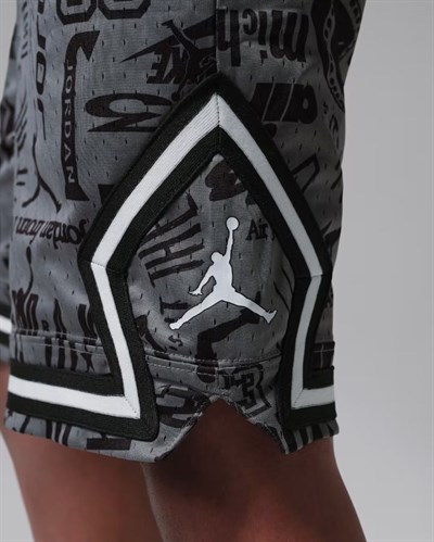 NIKE JORDAN MJ AOP SPORT DIAMOND SHORT ERKEK ÇOCUK ŞORT 95D429