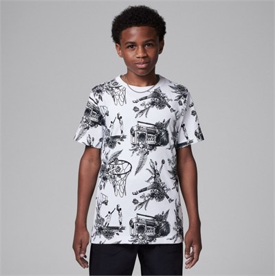 NIKE JORDAN SPORTS SKETCH SS TEE ERKEK ÇOCUK TİŞÖRT