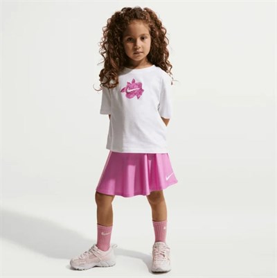 NIKE MOVE WITH NATURE SHINE TİŞÖRT-TAYTLI ETEK TAKIM 36N684