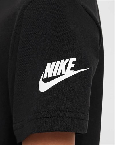 NIKE NKB FUTURA BLOCK ERKEK ÇOCUK TİŞÖRT