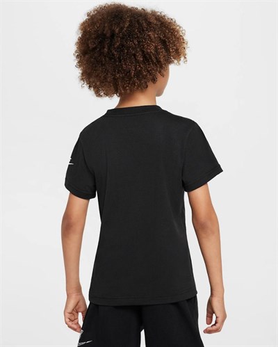 NIKE NKB FUTURA BLOCK ERKEK ÇOCUK TİŞÖRT