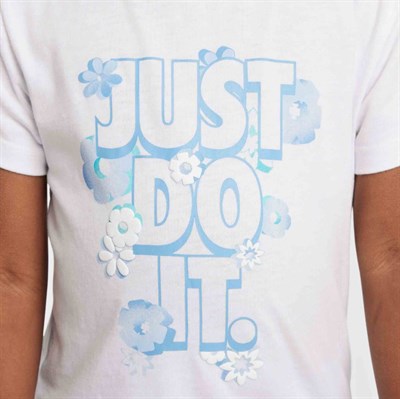 NIKE NKG FLOW-RAL RINGLET GRAPHIC TEE KIZ ÇOCUK TİŞÖRT