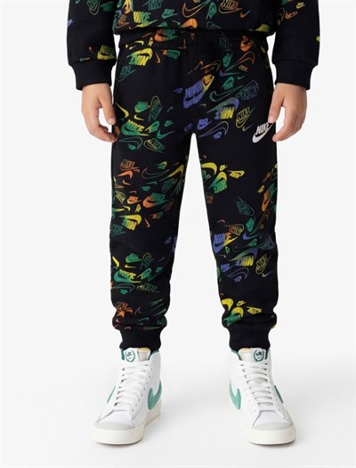 NIKE NSW AOP REVEAL JOGGER ŞARDONLU ERKEK ÇOCUK EŞOFMAN ALTI 86N207