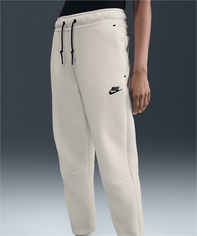 Nike Sportswear Tech Fleece Mid-Rise Sweatpants Kadın Eşofman Altı HV6779