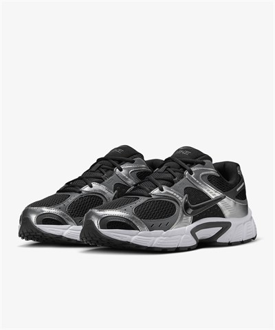 Nike V5 RNR Erkek Spor Ayakkabı HJ5228