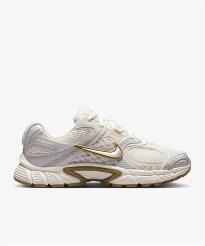 Nike V5 RNR Kadın Spor Ayakkabı HQ7901