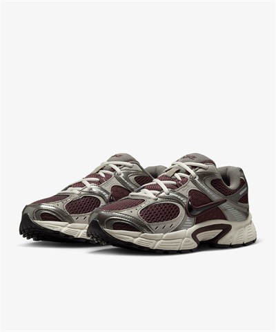 Nike V5 RNR Kadın Spor Ayakkabı HQ7901